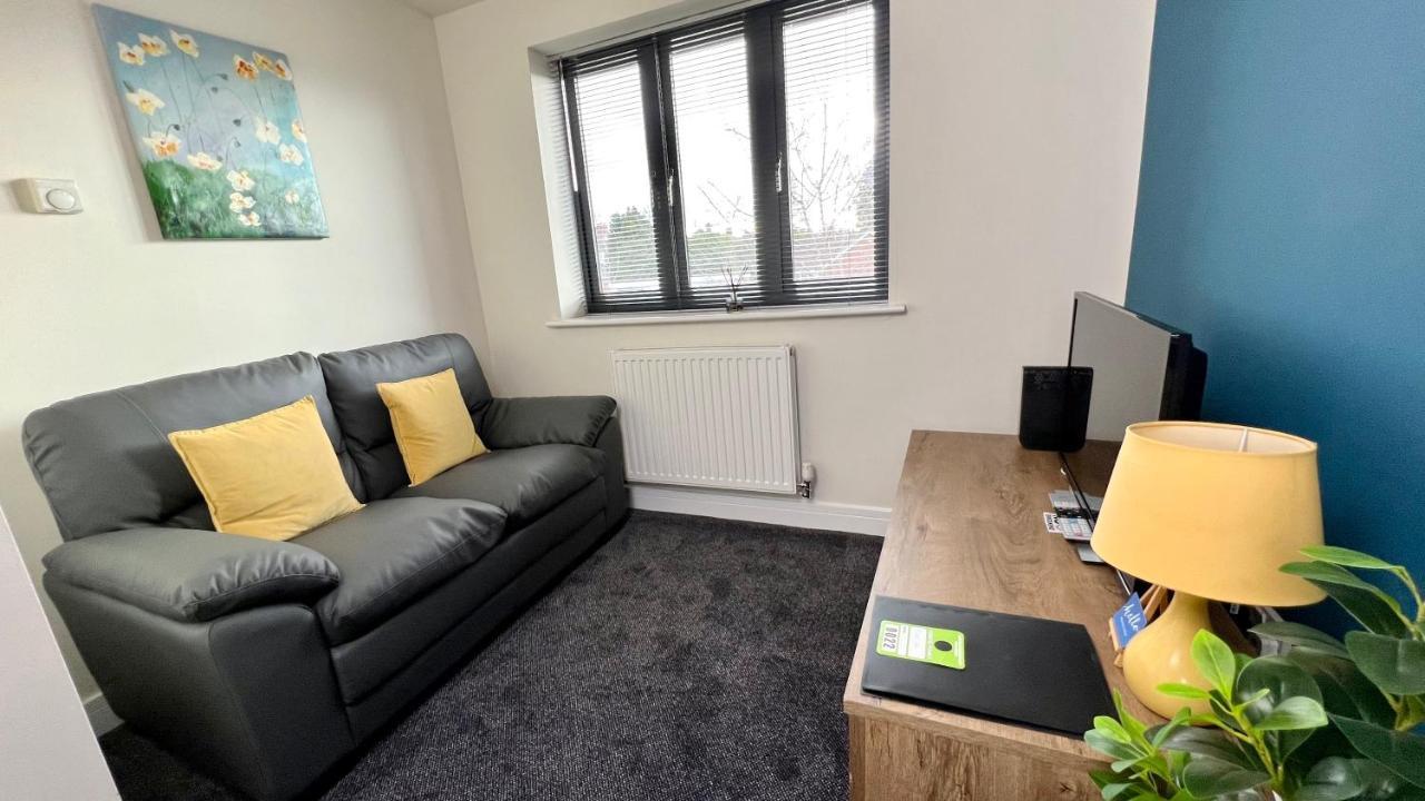 Cross Court, Stafford By Bell Apartments Exterior foto
