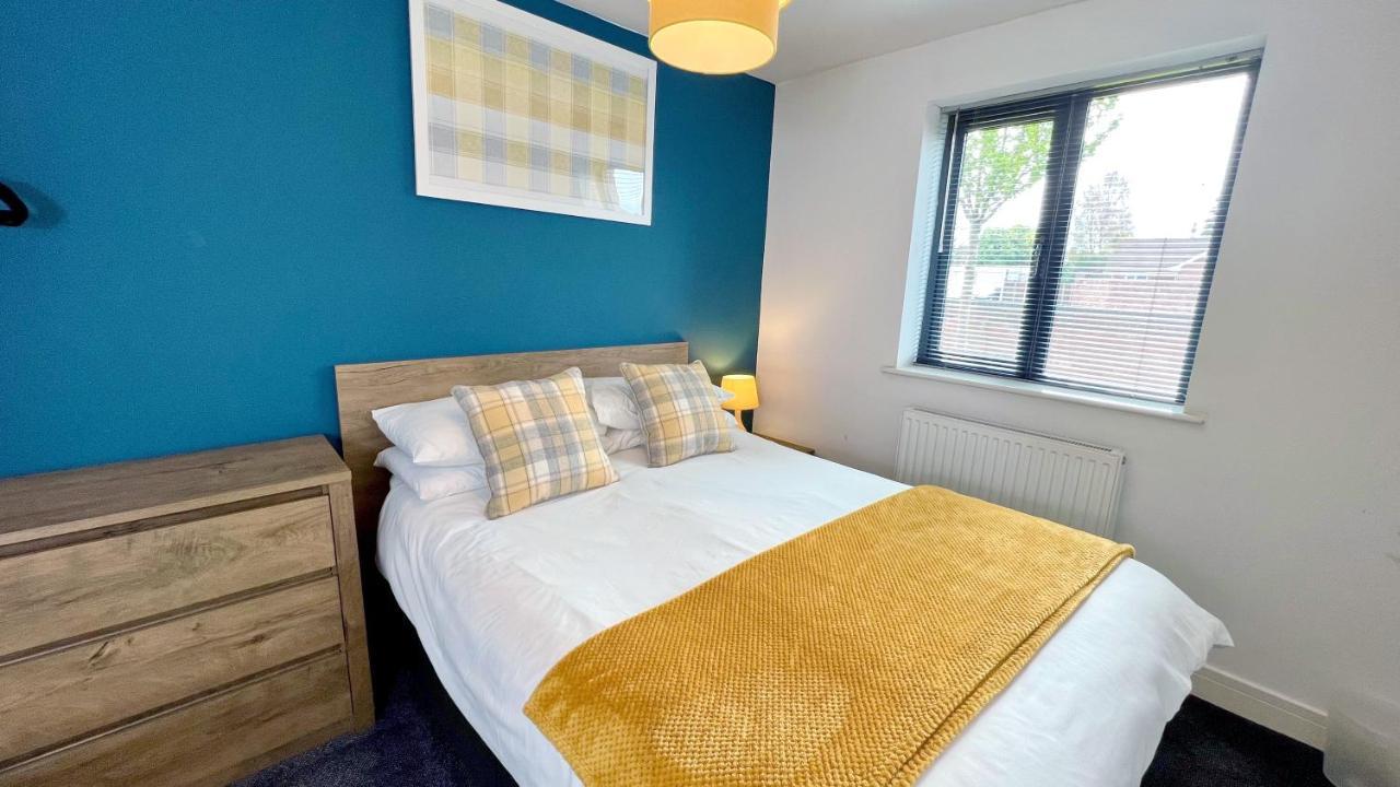 Cross Court, Stafford By Bell Apartments Exterior foto